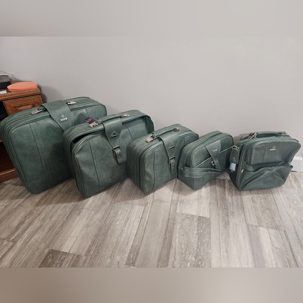 Samsonite Carribea 5 Piece Luggage Set